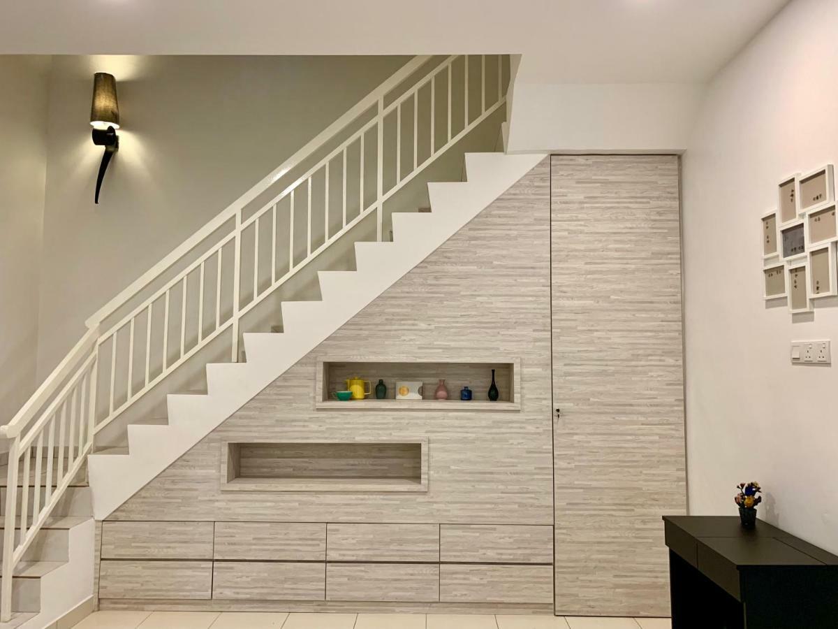 Brand New Cosy Minimalist Home Butterworth Extérieur photo